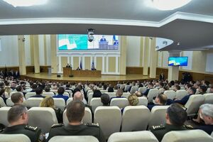 Порошенко: Конфликты, ссоры, интриги и вражда являются абсолютно неприемлемыми