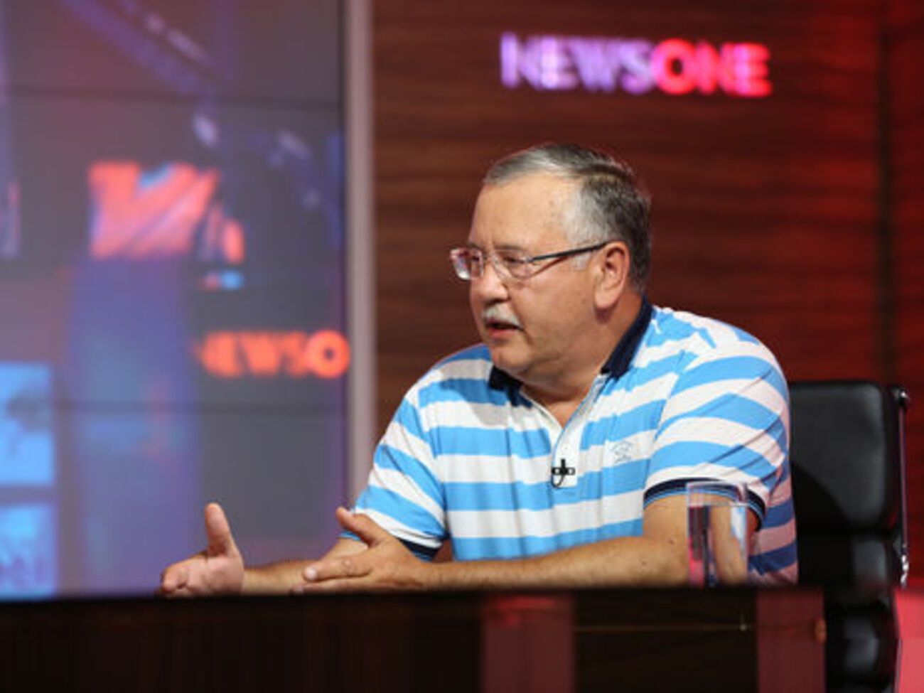 Матиос таки выслужился до генерал-полковника. Очень старался. Изучил принципы работы тепловизора-киллера