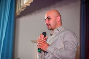 Найем: Такие действия деморализуют всю агентурную сеть