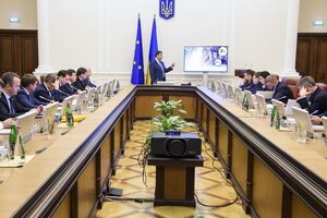 Рішення про введення безвізового режиму між Україною та ОАЕ Кабмін ухвалив без обговорення