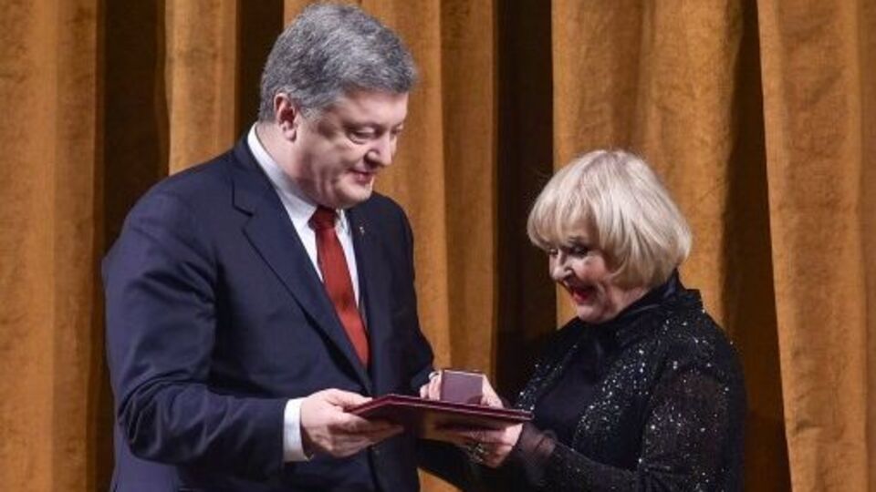 Порошенко: Я щасливий тим, що нам пощастило жити в епоху Ади Роговцевої