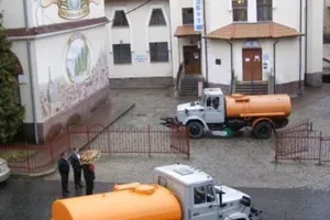 На улицах Лычаковского района будут работать восемь водовозов