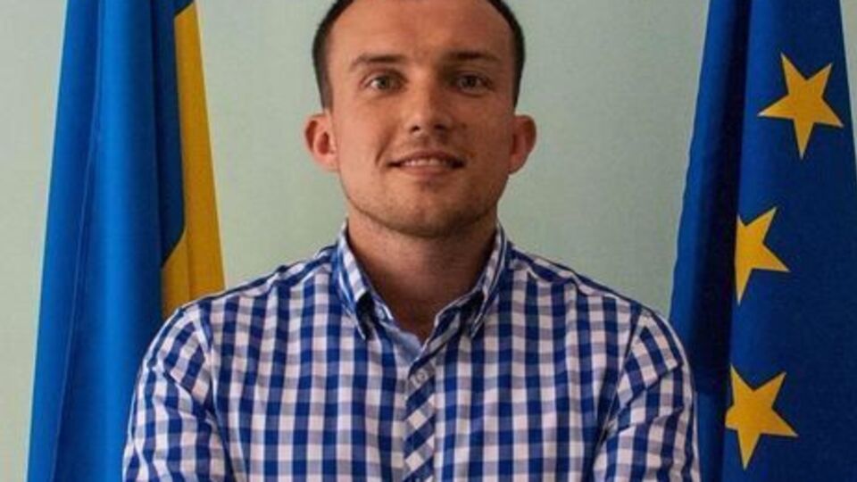 Леменов: Коррупционная грязь еще никогда до сих пор не прорывала "крепких труб" отечественной потокоуправляющей верхушки