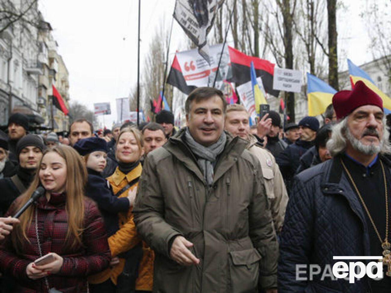 Прокуратура просит отправить Саакашвили на два месяца под домашний арест