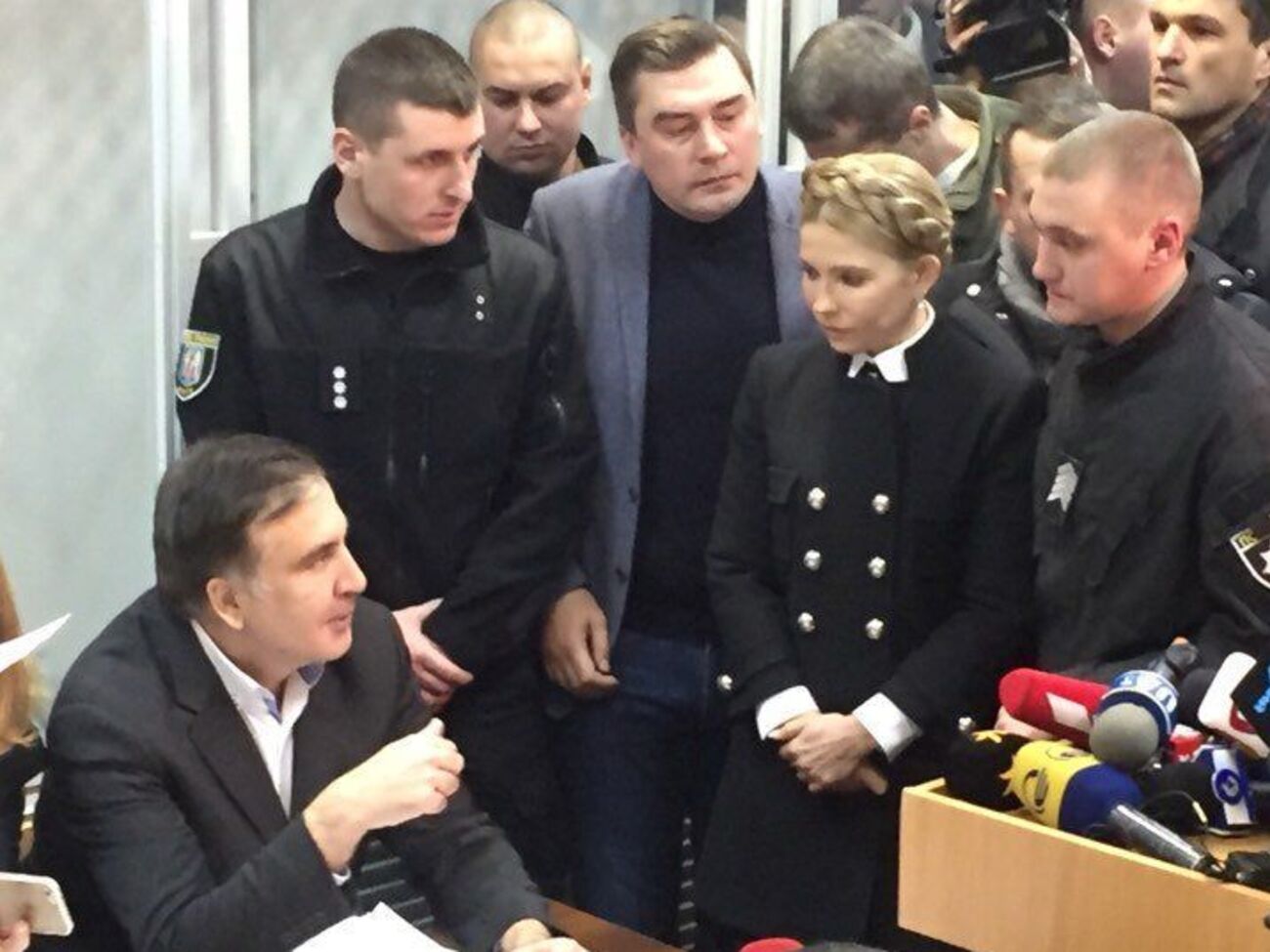 Тимошенко пришла в Печерский суд