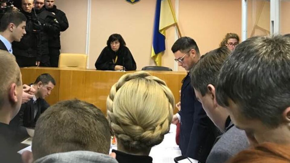 Сторона обвинувачення виступає за те, щоб Саакашвілі відправили під домашній арешт