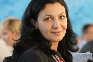 Климпуш-Цинцадзе полагает, что обсуждение закона с венгерской общиной возможно, если она является "самостоятельным игроком"