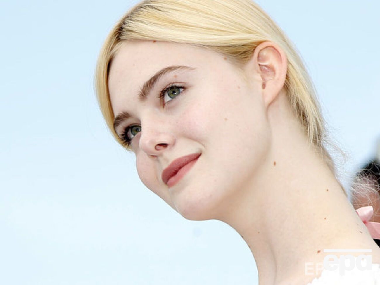 Фаннинг исполнит роль жертвы террористов