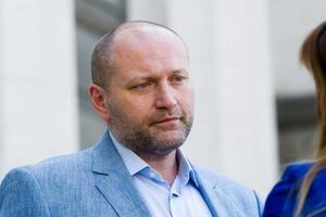 Береза: Западное общество правовое. Без судебных решений назвать кого-то коррупционером они не могут