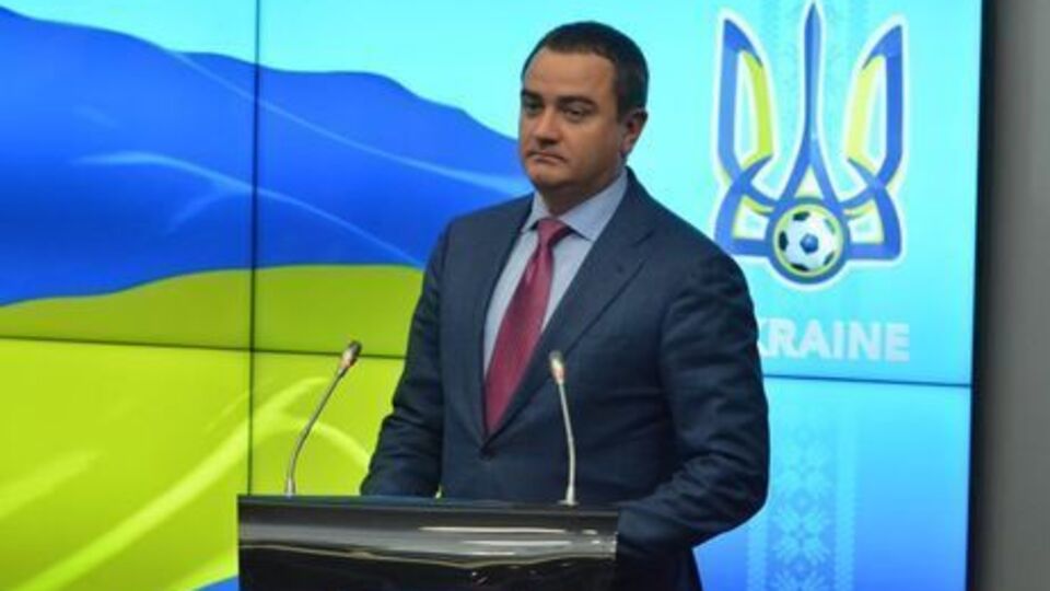 Павелко: Систему VAR арбітрам дозволено використовувати тільки в чотирьох випадках