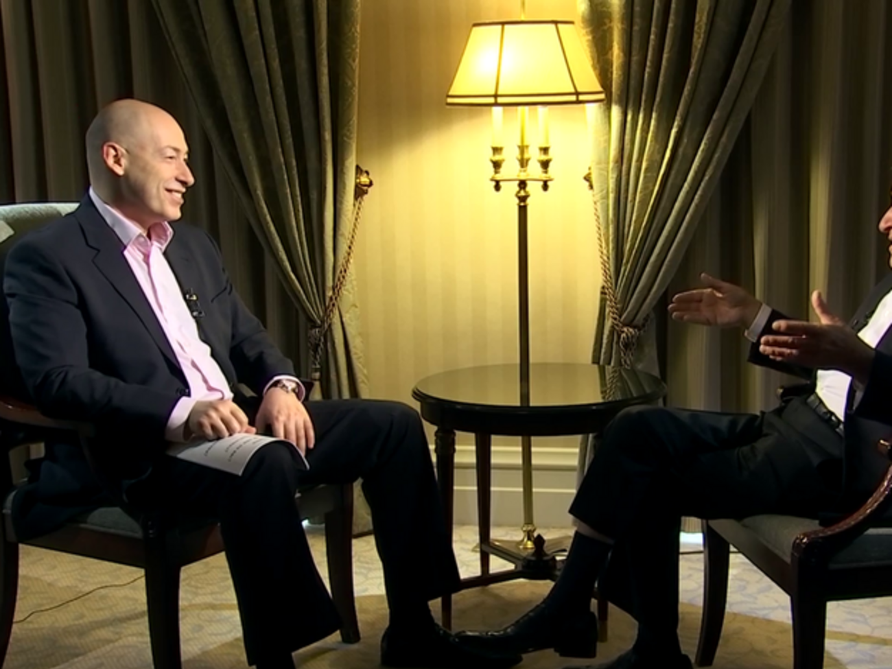 Михайло Суркіс: Перше пальто майбутньому президенту футбольного клубу "Динамо" і віце-президенту УЄФА я зі своєї шинелі пошив...