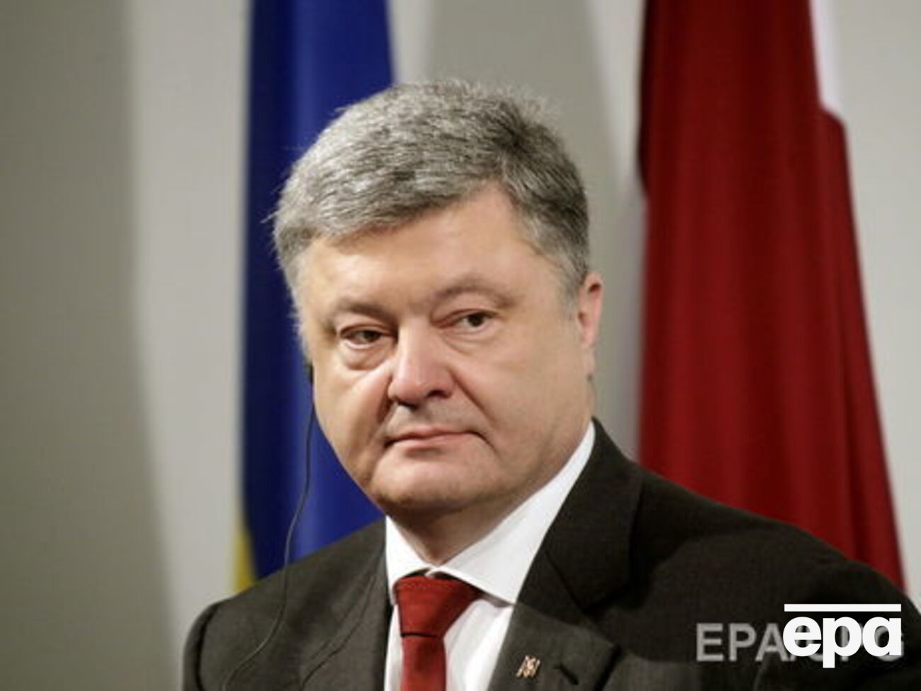 Порошенко: Одним із головних завдань, які ми ставимо перед українсько-польською комісією, є прискорення початку процедури ексгумації