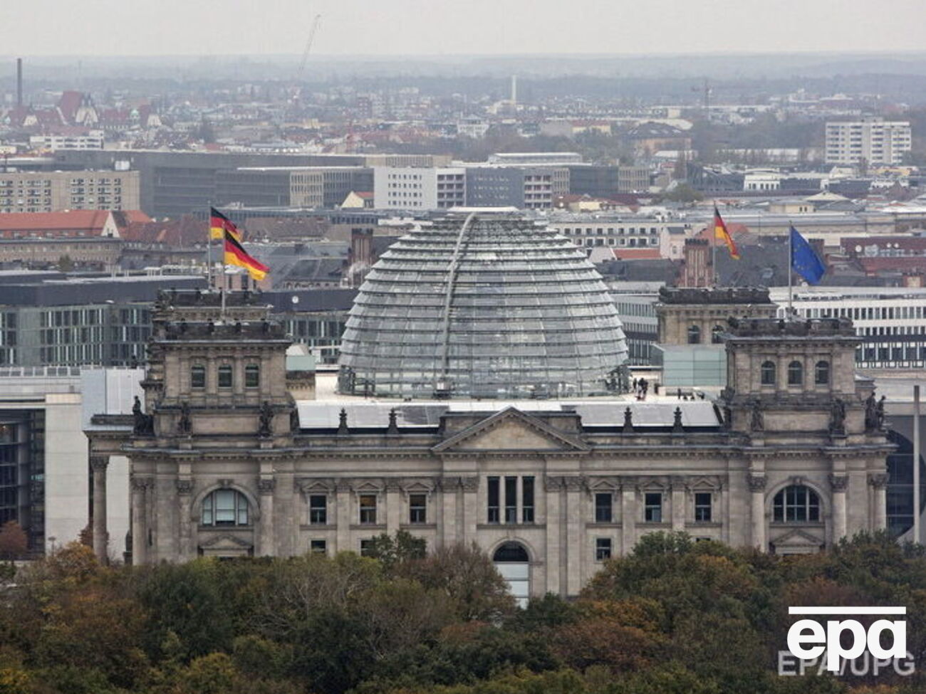 Бундестаг розташований у Берліні
