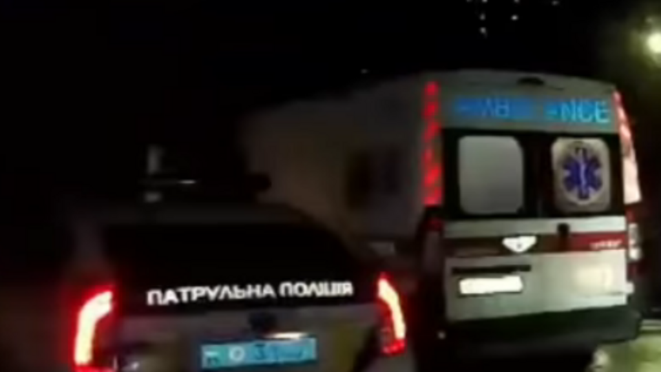 На місці події працюють правоохоронці та медики