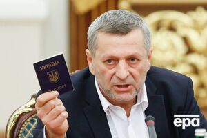 Чийгозу (на фото) і Умерову потрібні документи про їх звільнення