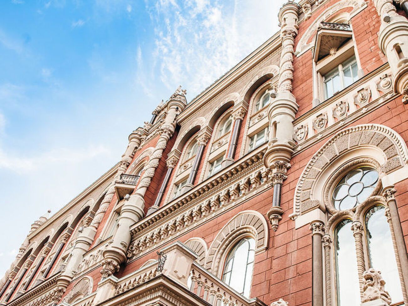 Нацбанк України не змінив вимог до продажу валюти