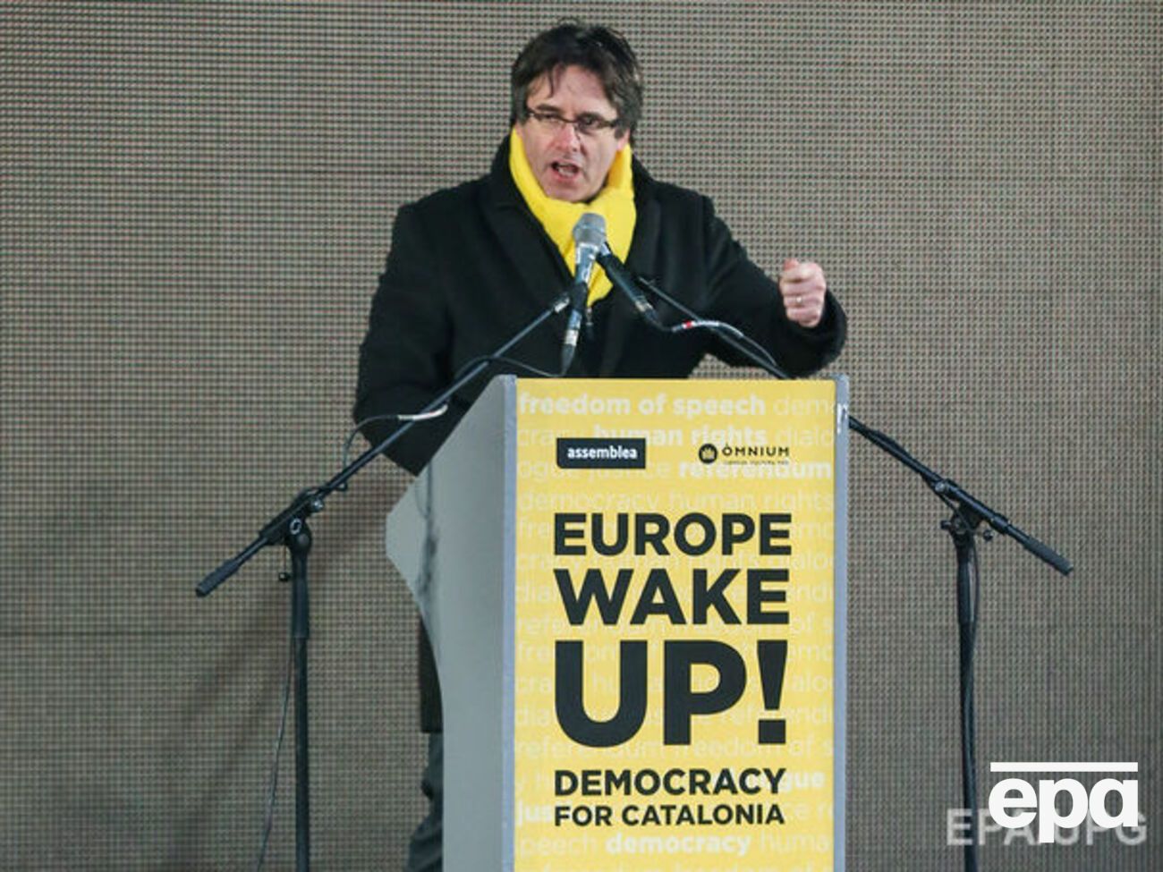 5 листопада Пучдемон і четверо його соратників здалися бельгійській поліції