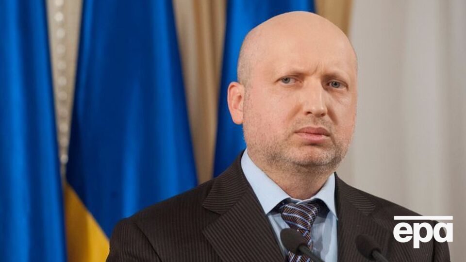 Турчинов осудил "реваншистскую политику РФ"