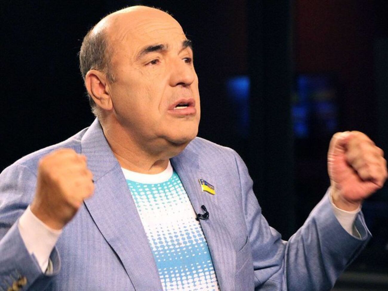 Вадим Рабинович:&nbsp;Они будут курс регулировать под Новый год, чтоб люди сдавали доллары чуть подешевле