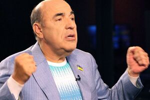 Вадим Рабинович: Они будут курс регулировать под Новый год, чтоб люди сдавали доллары чуть подешевле