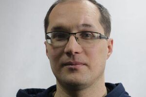 Бутусов: Україна виставляє на обмін полонених тільки після винесення вироку