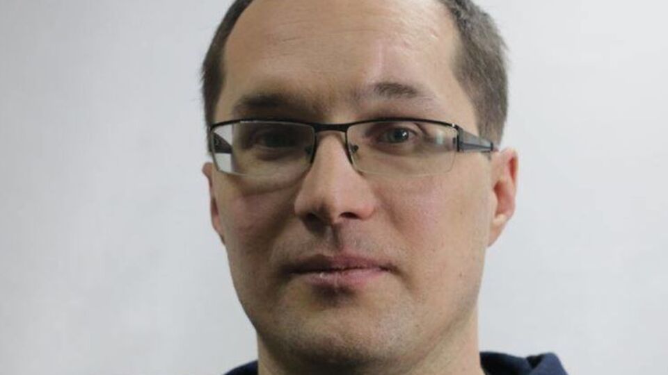 Бутусов: Україна виставляє на обмін полонених тільки після винесення вироку