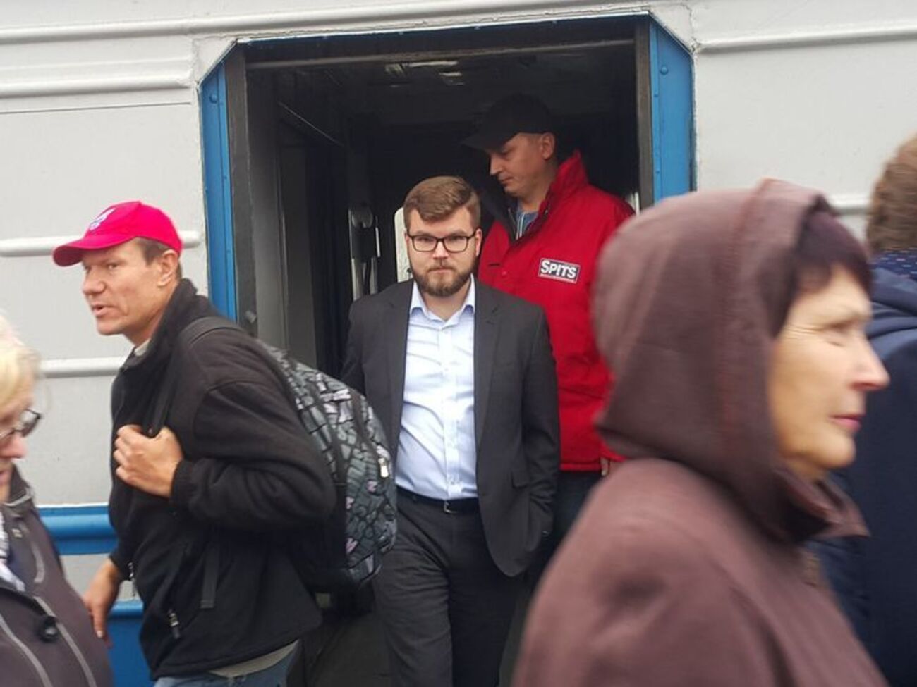 Кравцов (у центрі): "Укрзалізниця" почала об'єднувати Україну з Європою