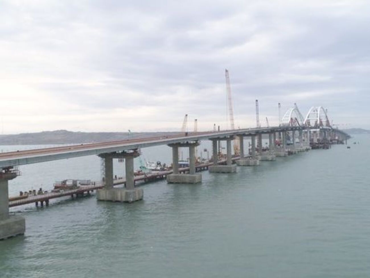 Керченський міст називатиметься Кримським