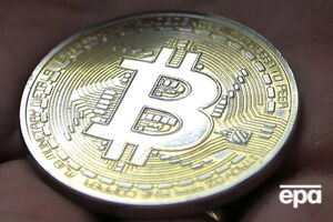 Біткоін продовжує зростати