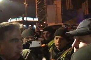 Саакашвілі стверджує, що глава поліції Шевченківського району Києва заважав установленню сцени