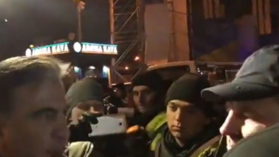 Саакашвілі стверджує, що глава поліції Шевченківського району Києва заважав установленню сцени
