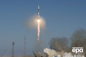 Ракета-носитель"Союз" с пилотируемым кораблем стартовала с космодрома Байконур в Казахстане