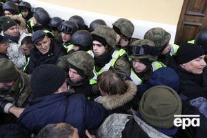 Під час акції постраждали правоохоронці