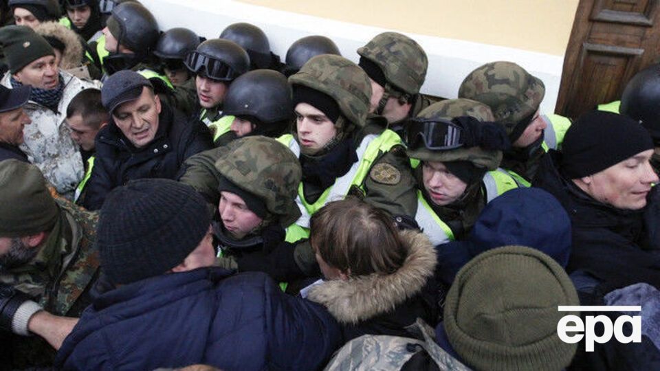 Під час акції постраждали правоохоронці