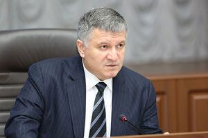 Аваков: Після дурнуватого "штурму" Саакашвілі спільники палацу під час денного концерту джаз, як опір абсурду, прекрасний!