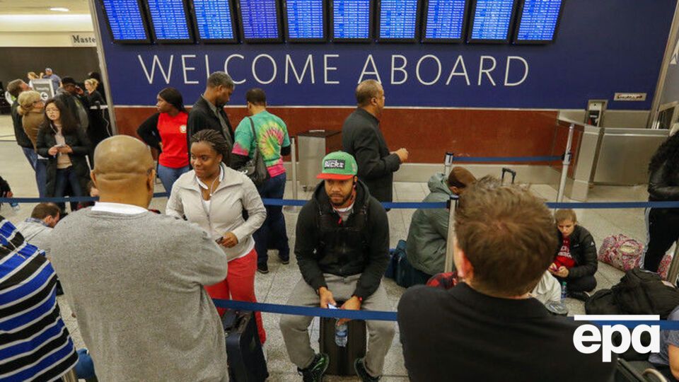 Аэропорт Атланты прекратил принимать рейсы