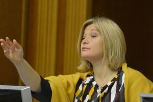 Геращенко: Ряд западных посольств осудили события 17 декабря у Октябрьского дворца в Киеве