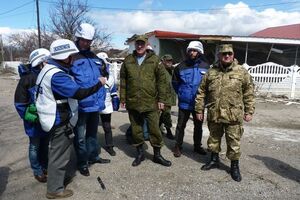 Россия отзывает своих офицеров из СЦКК