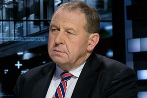 Андрій Ілларіонов: Протягом періоду брежнєвської стагнації валовий внутрішній продукт СРСР зріс на 16%, а ВВП Росії протягом останніх восьми років Володимира Путіна – на 0,2. Володимир Володимирович суттєво побив рекорд Леоніда Ілліча