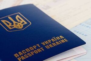 У ватажків окупантів можуть залишатися українські паспорти