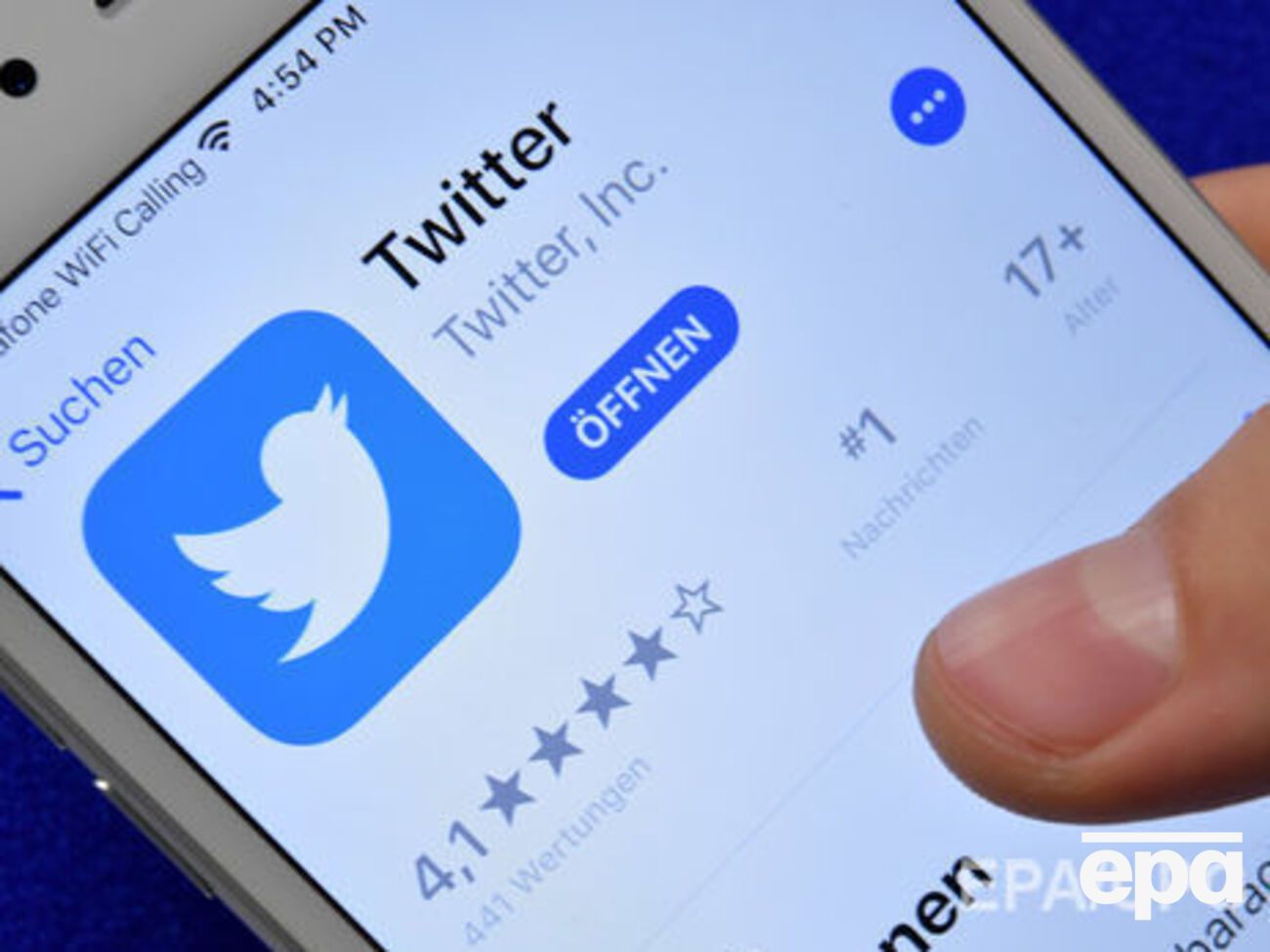 Вісім акаунтів були особливо активними, наголошують у доповіді