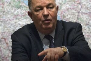 Апакан заявил об обострении ситуации на Донбассе