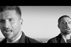 Видео снимали в Португалии