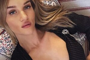 Гантінгтон-Вайтлі: Щасливі свята