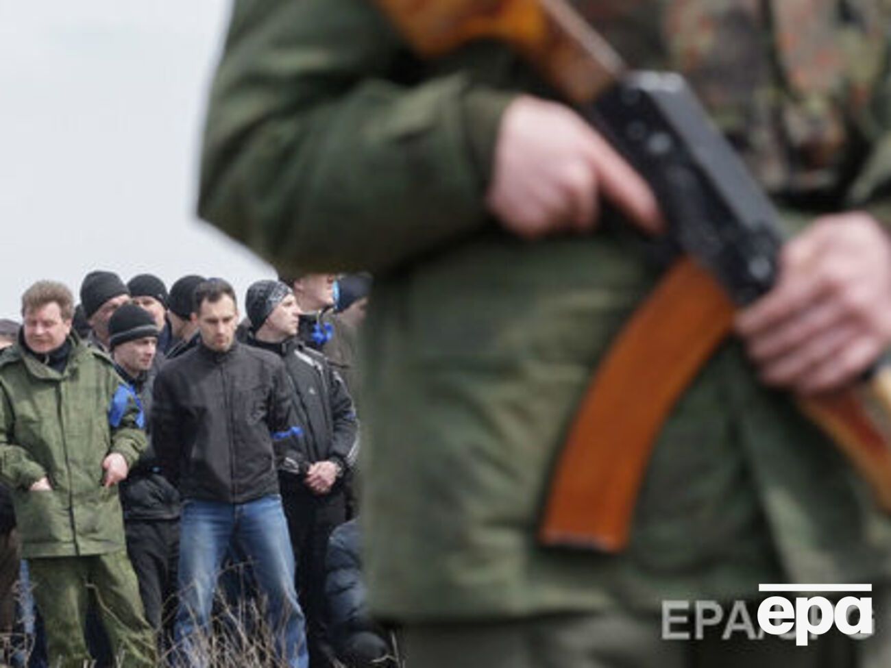Російські офіцери зі СЦКК поскаржилися на "жорсткі умови проживання" на Донбасі
