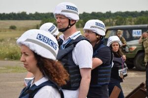 У штат місії ОБСЄ на Донбасі входить понад 700 співробітників