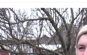 Жительница Гладосово: Пока у нас еще нормально. Сейчас вот ребята помогают