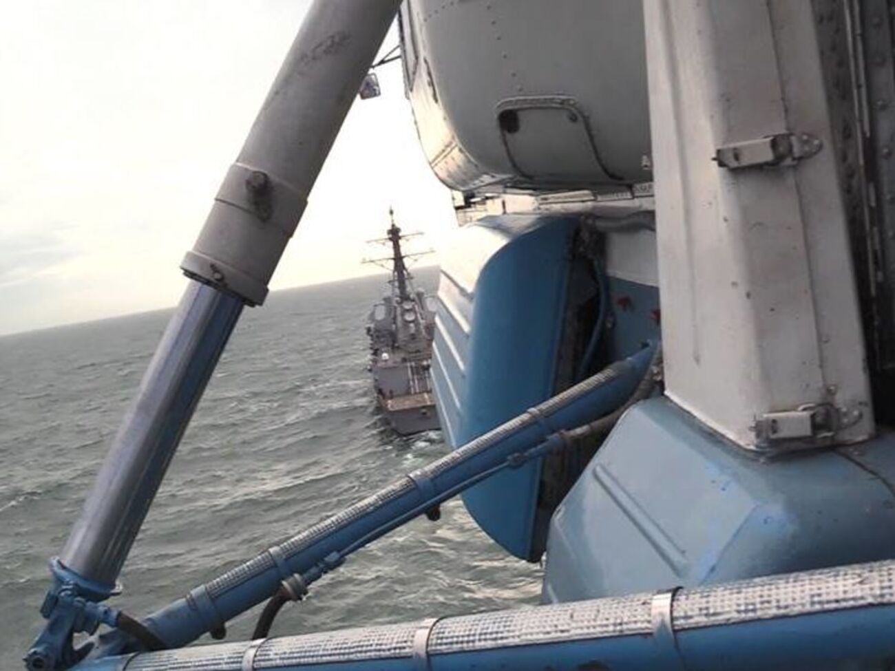 Вертольоти морської авіації ВМС ЗСУ відпрацювали елементи приземлення на палубу американського корабля