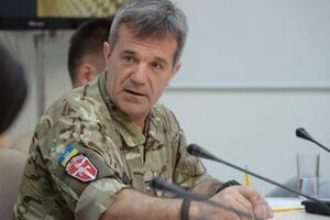 Тарас Костанчук: Цікаво, що влада веде жорстку і безкомпромісну війну. Але, на жаль, війна йде не за майбутнє моєї Батьківщини, а за місце біля державної годівниці