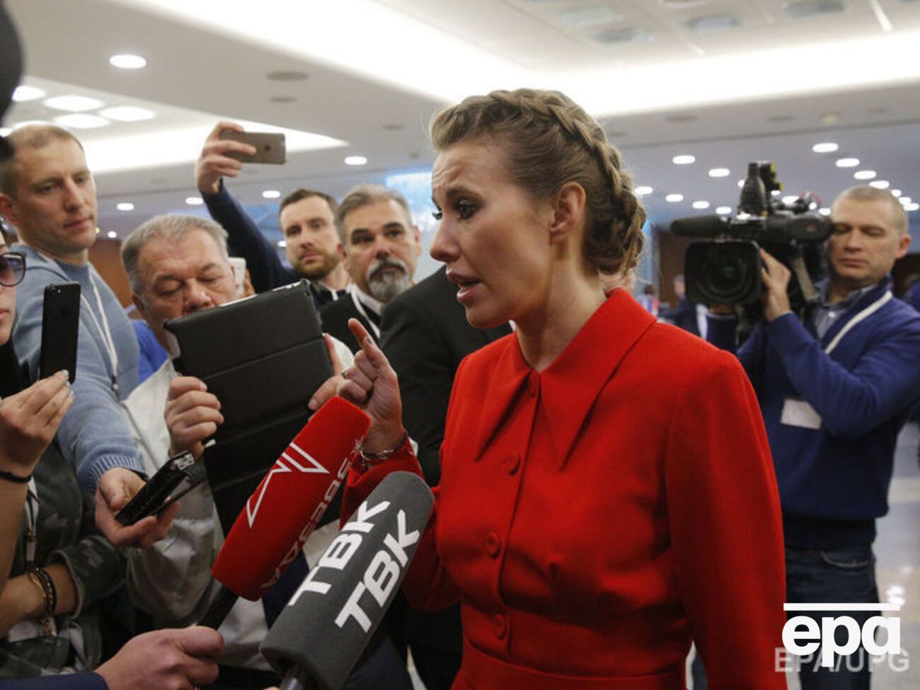 Собчак: Бесконечные конспирологические теории – вещь, с которой мы живем